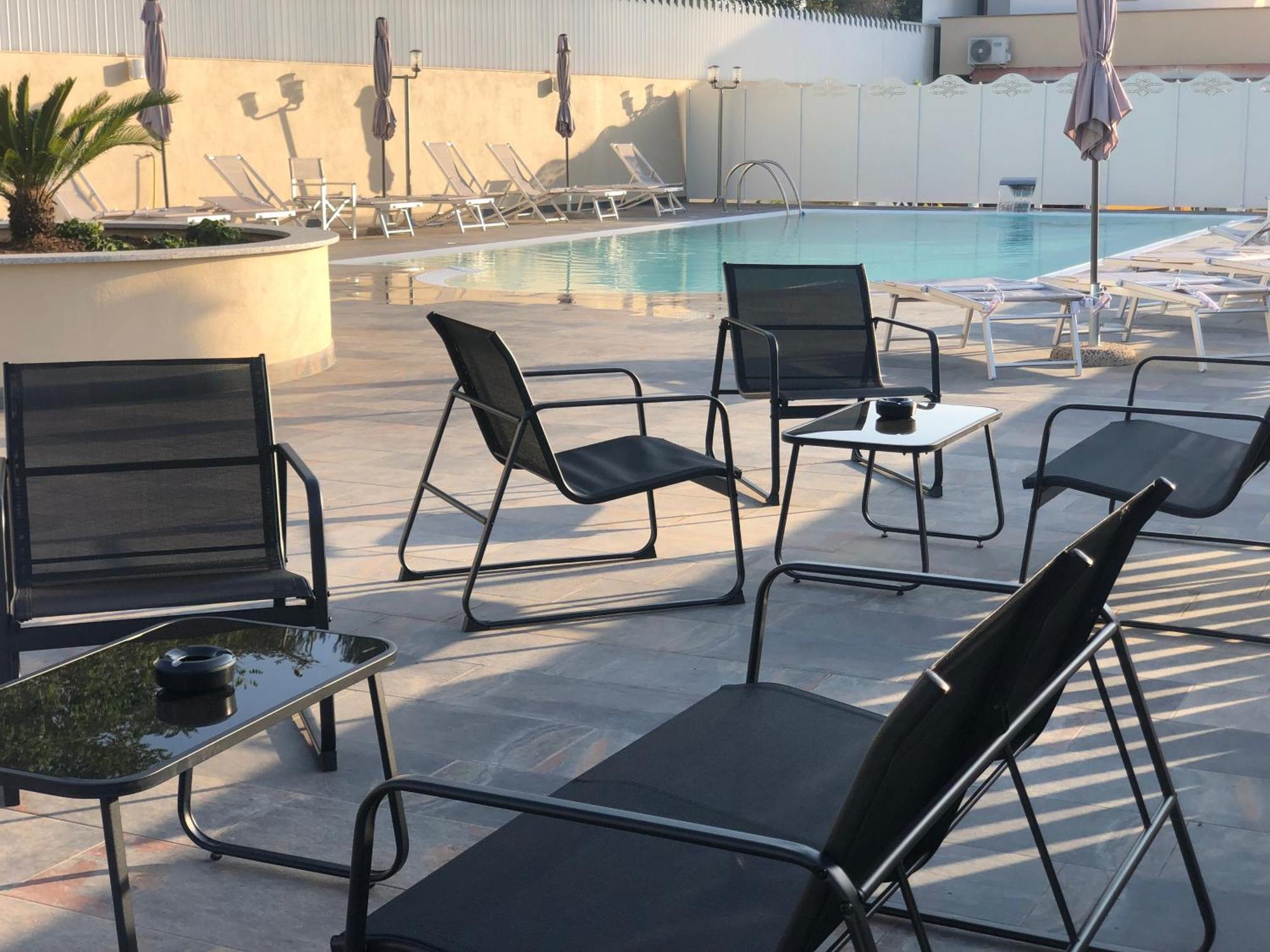 Bloom Tropea Aparthotel Ciaramiti Exteriör bild
